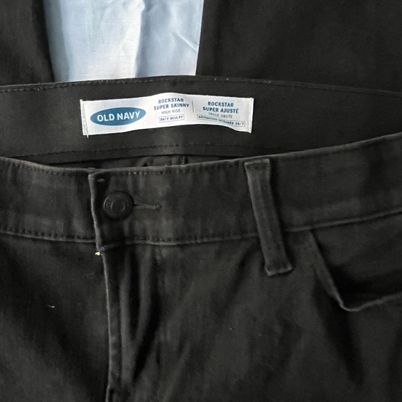 Old Navy Super Skinny Rockstar jeans. Good Used condition - Picture 4 of 5